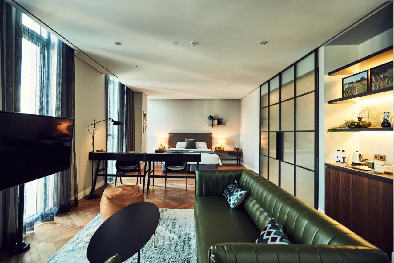 ลา คาซา โฮเต็ล ควางมย็อง Hotel กวังมยอง ภายนอก รูปภาพ